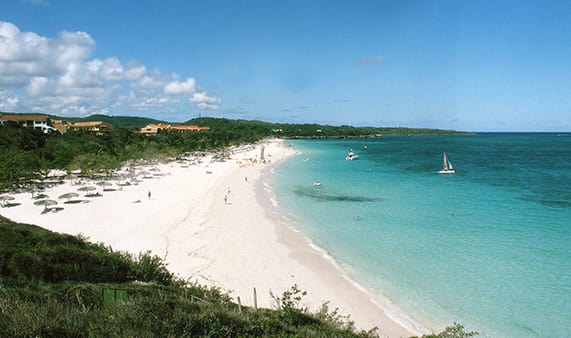 blau_costa_verde_483e9c409eccfd58a99c56e757d62dd3e2038299.jpg